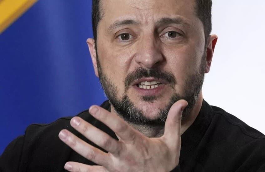 Zelensky Denounces Trump and Putin on Fuel Supply