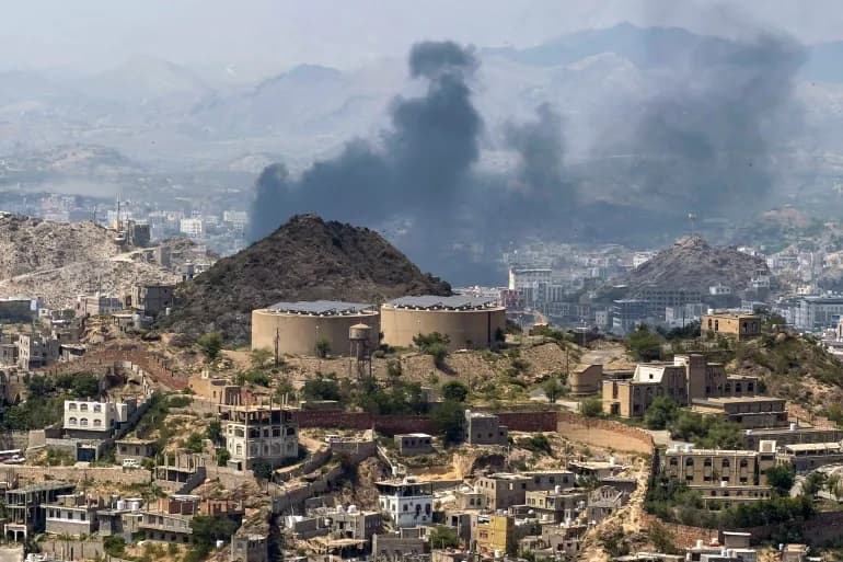 Taiz mobilizations hide behind civilians