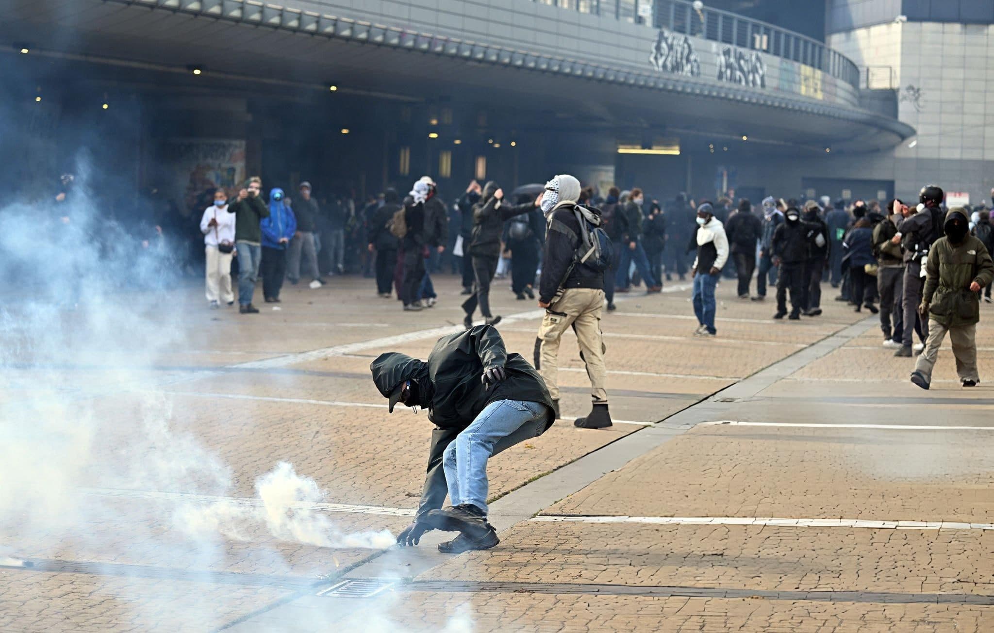 France protests photos today