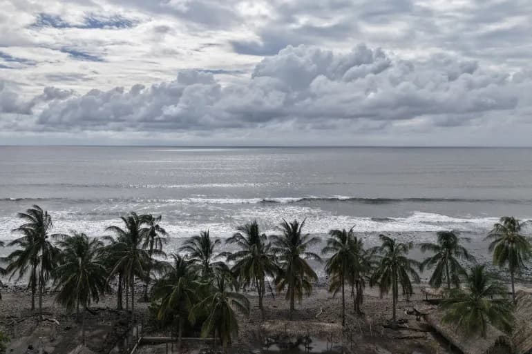 Storm Rachel in Mexico causes 8 deaths