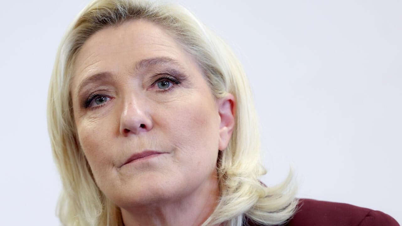 Luben leads as far right warns of rebellion