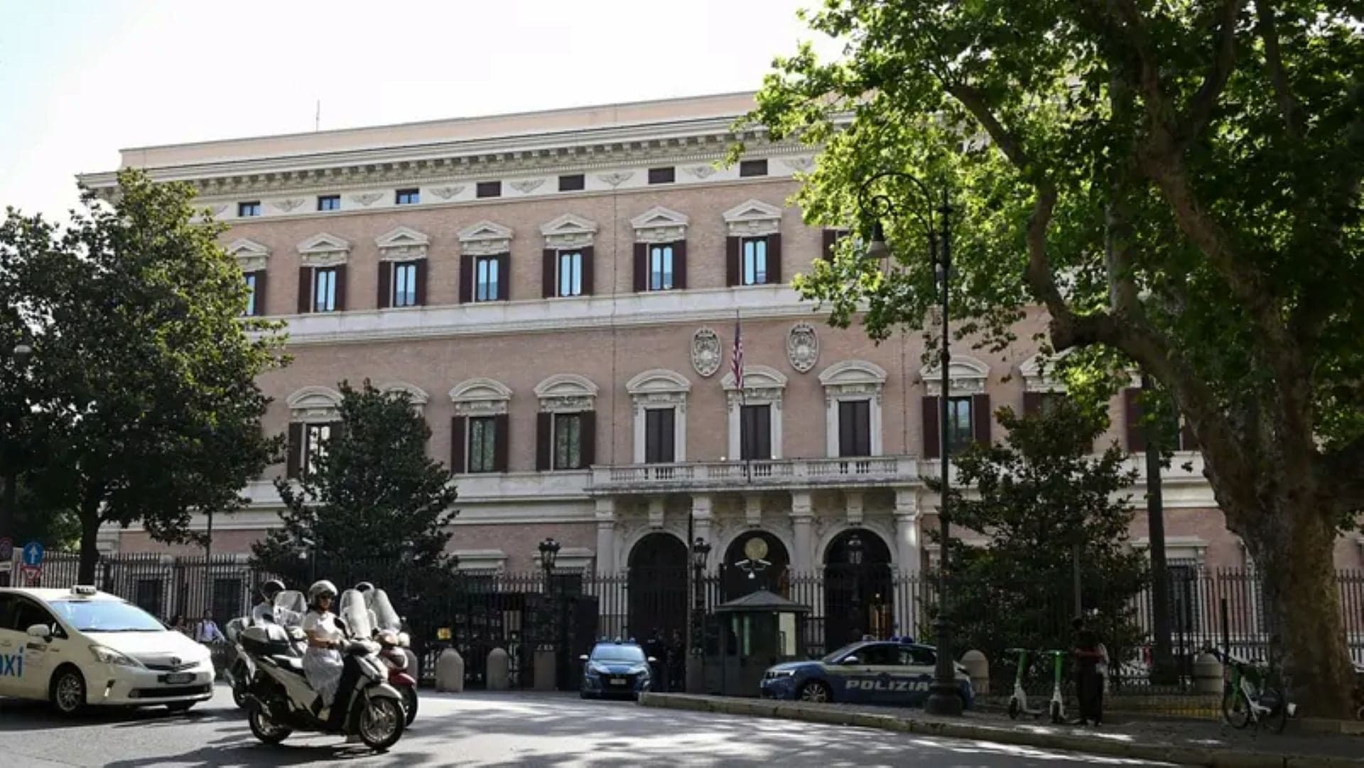 Rome talks focus on Lebanese pulls and Israeli bodies