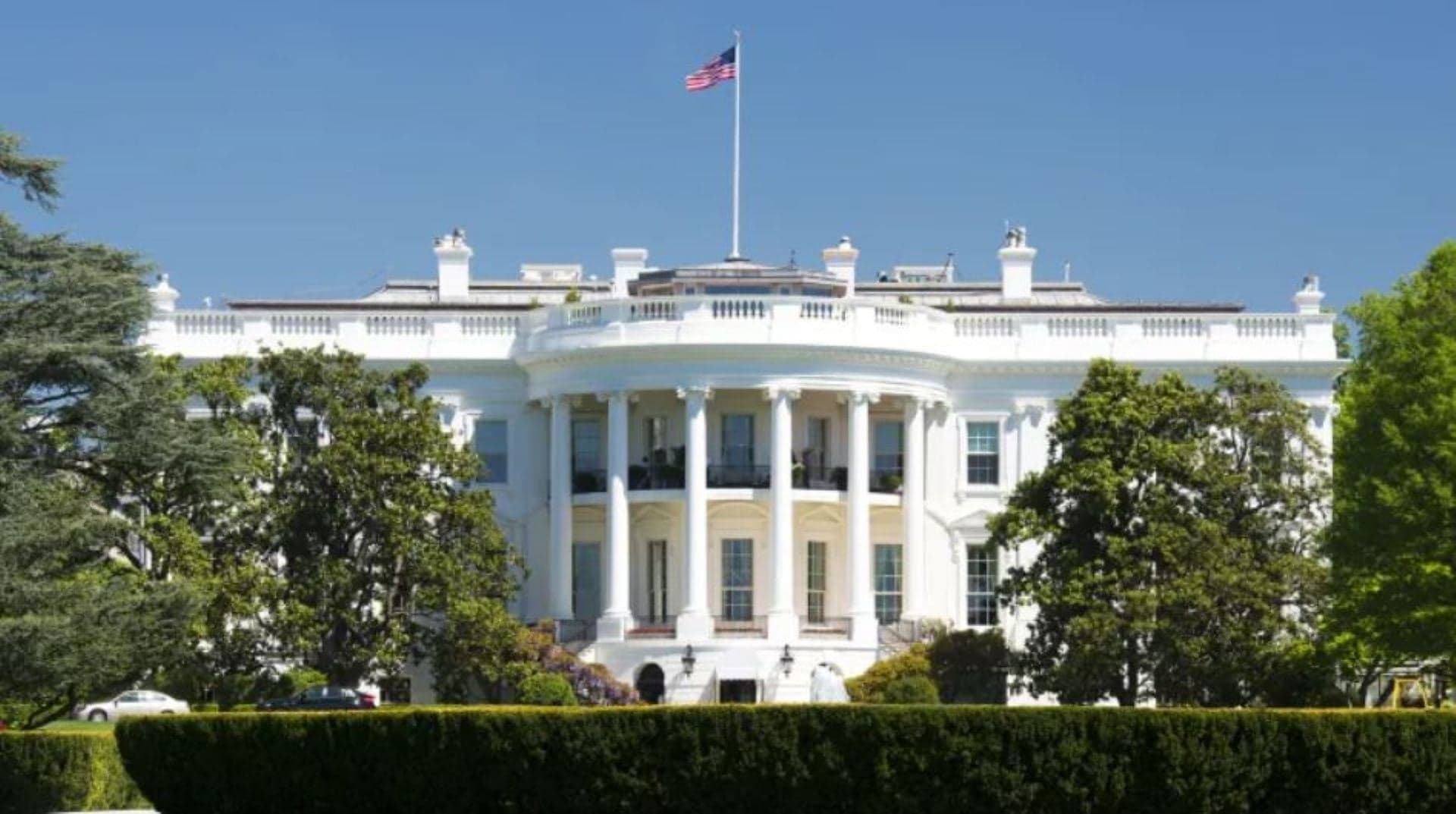 US courts stop Trump's event hall at White House