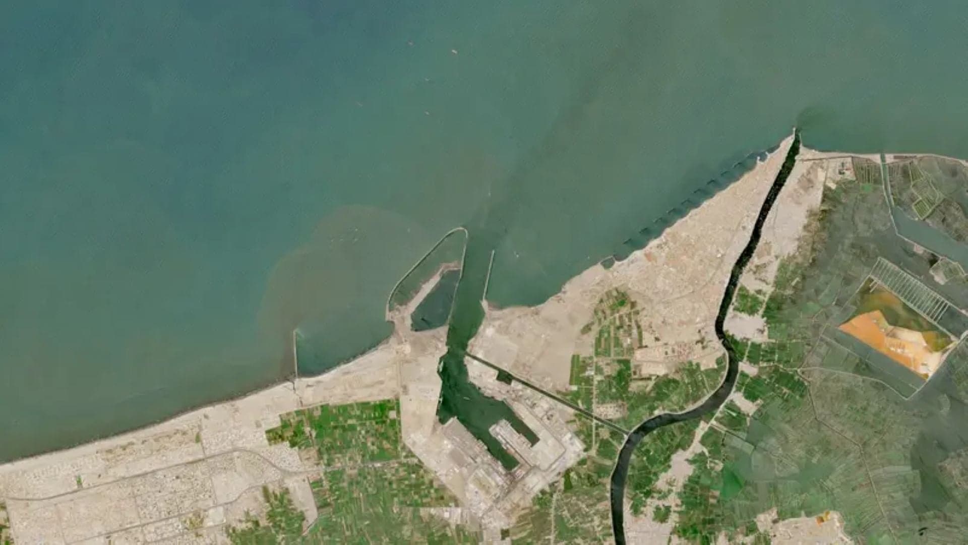 Egypt probes source of Damietta march