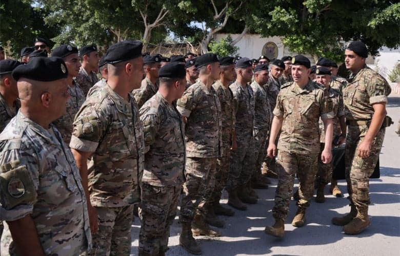 Army commander reviews South Litani Sector