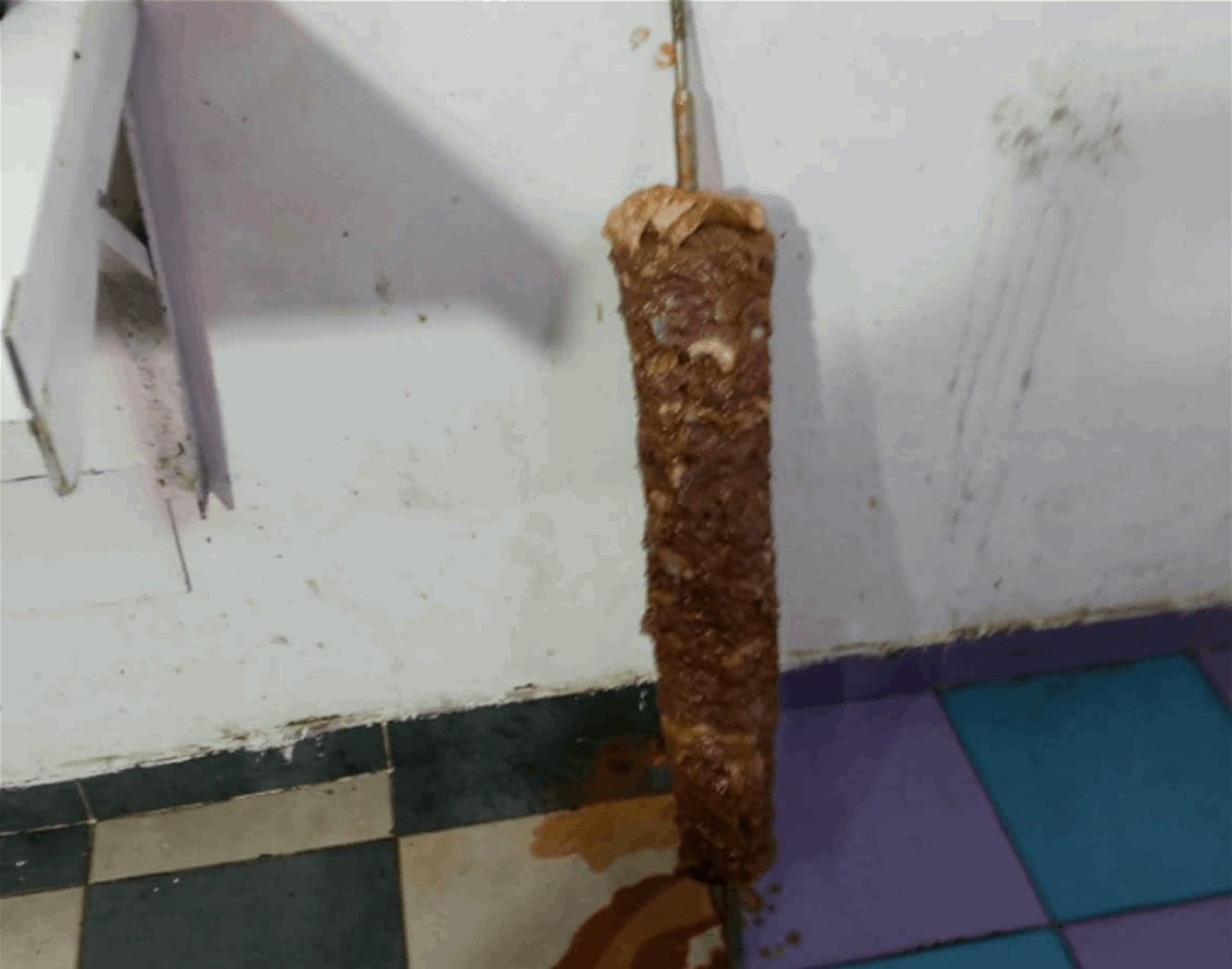 Beirut Butchers Sell Rotten Meat Products