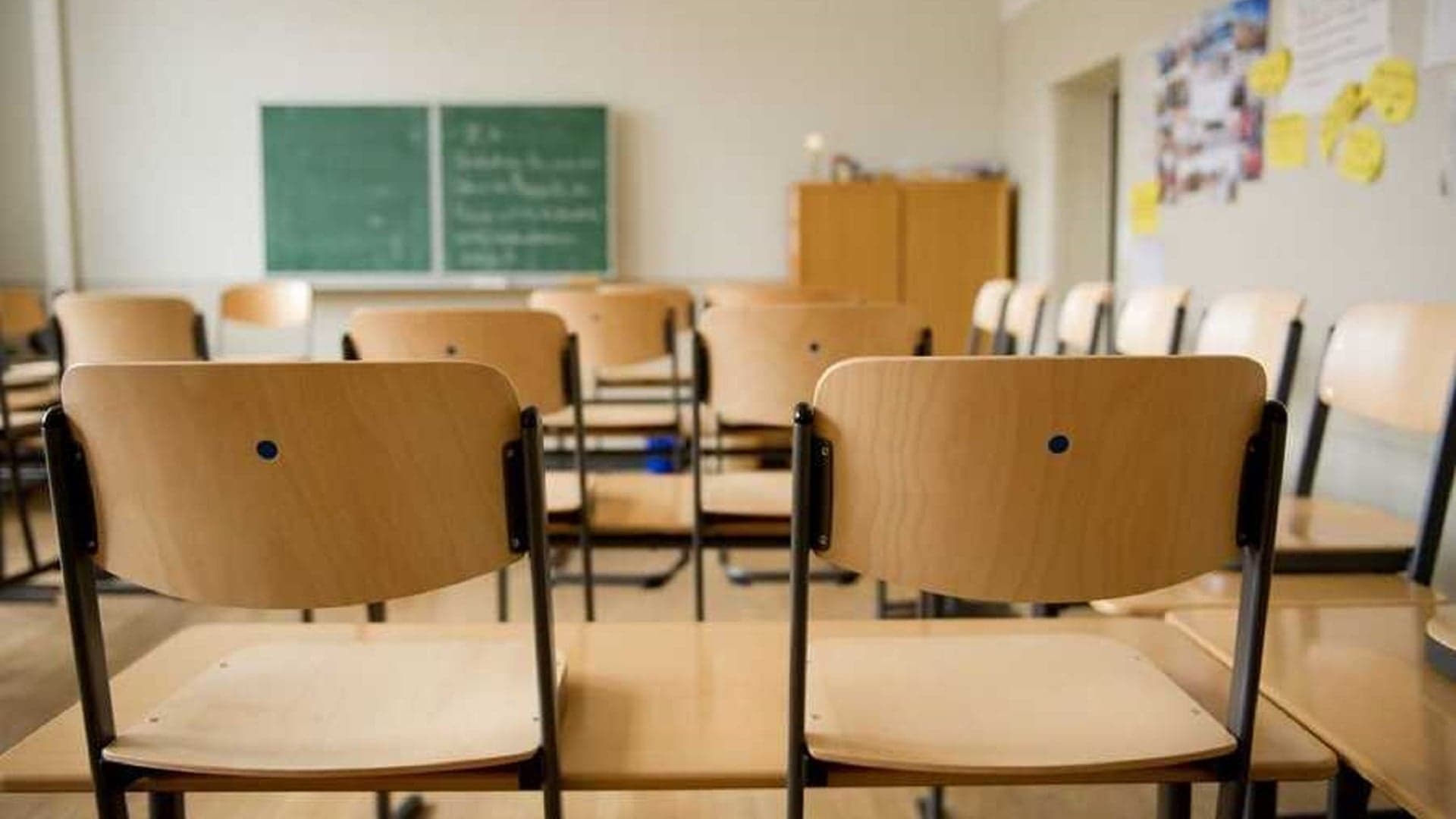 Basic Educators' Union Raises Protests