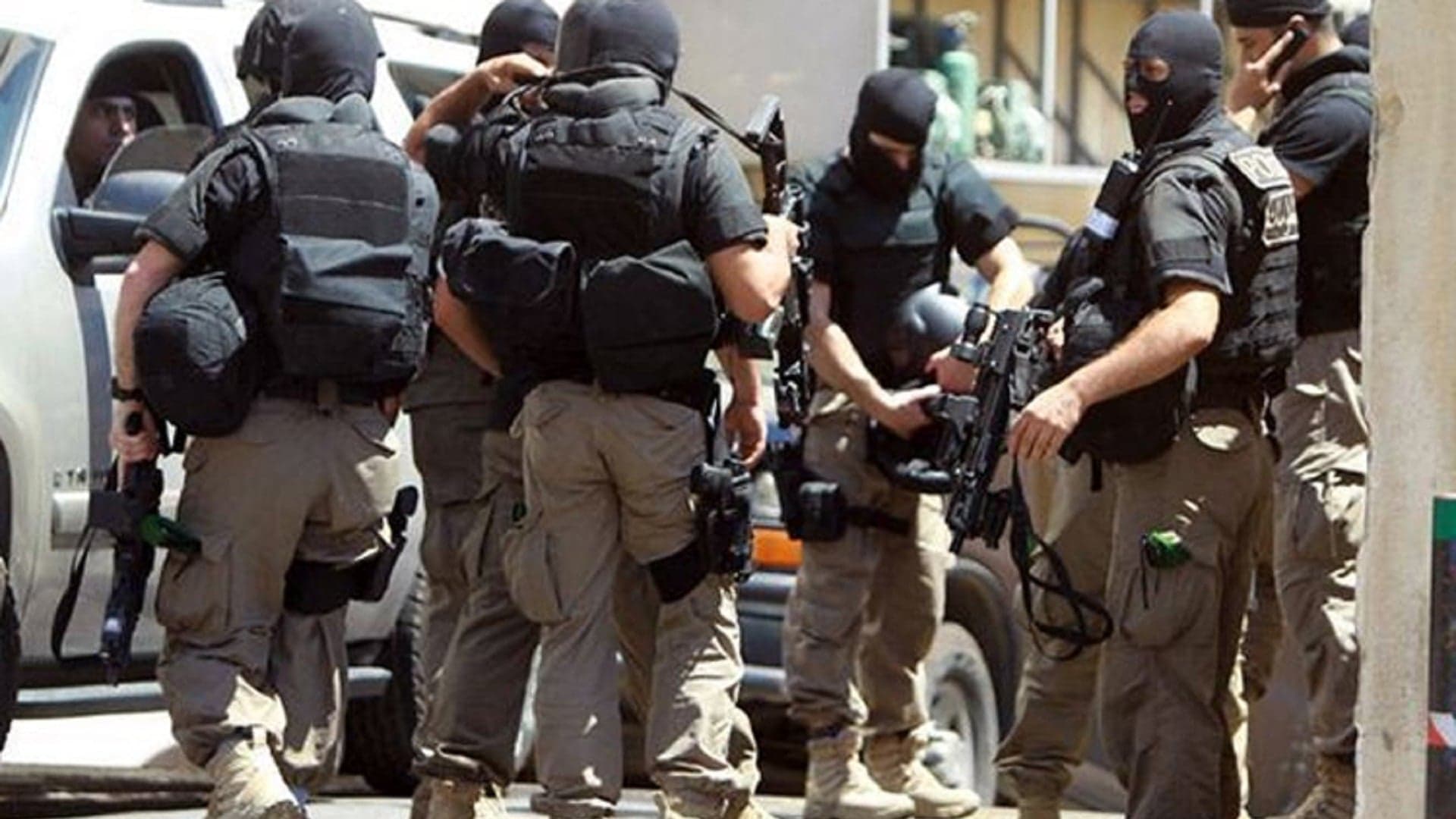 Raids in Zouk Mosbeh and nearby areas