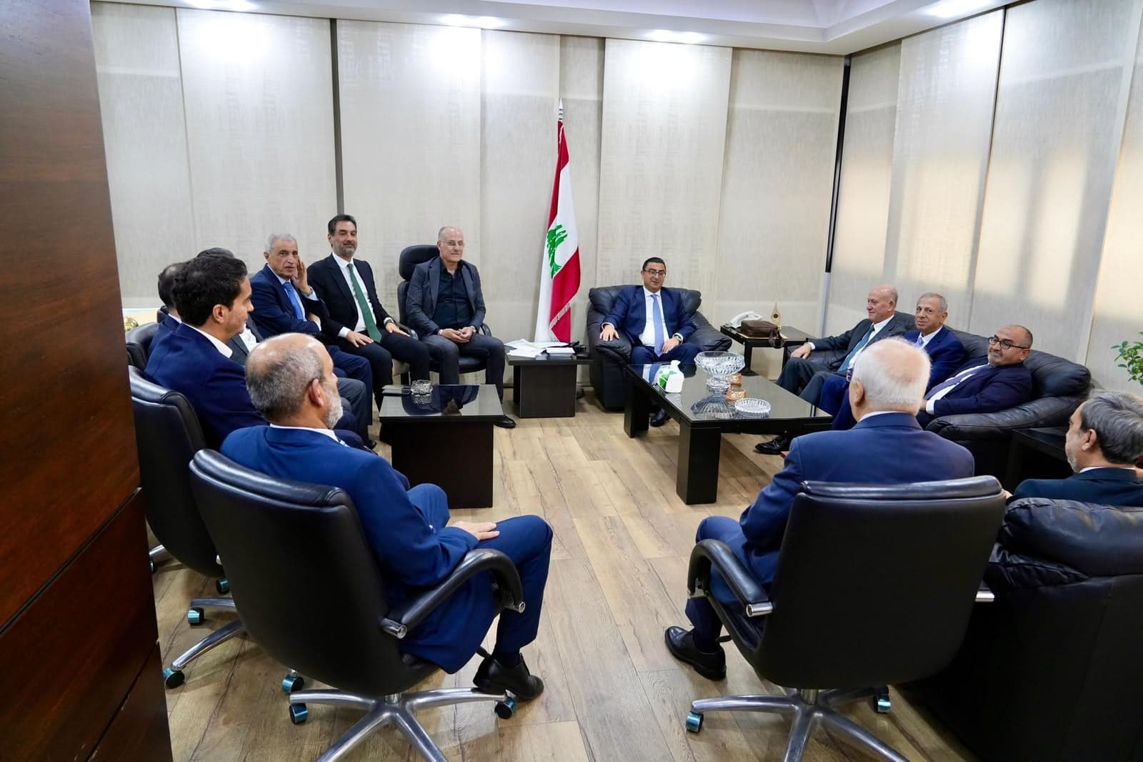 مدعي عام التمييز يلتقي نواب السنة