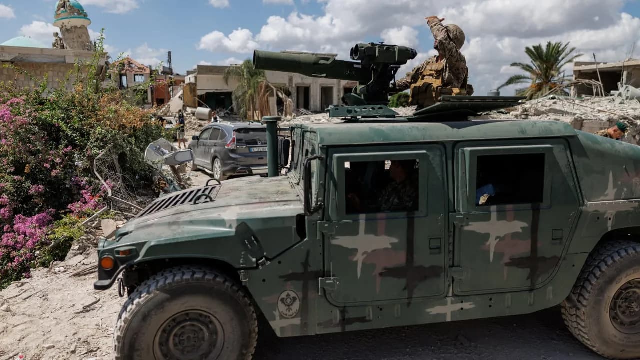 Lebanese Officers Worried About Hezbollah After Israel Exit