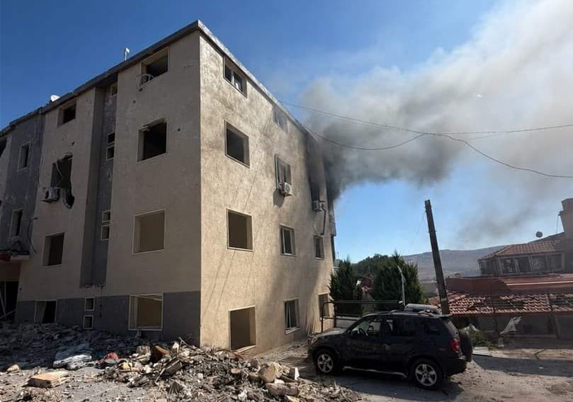 Raids and explosions in Nabatieh al-Fuqa