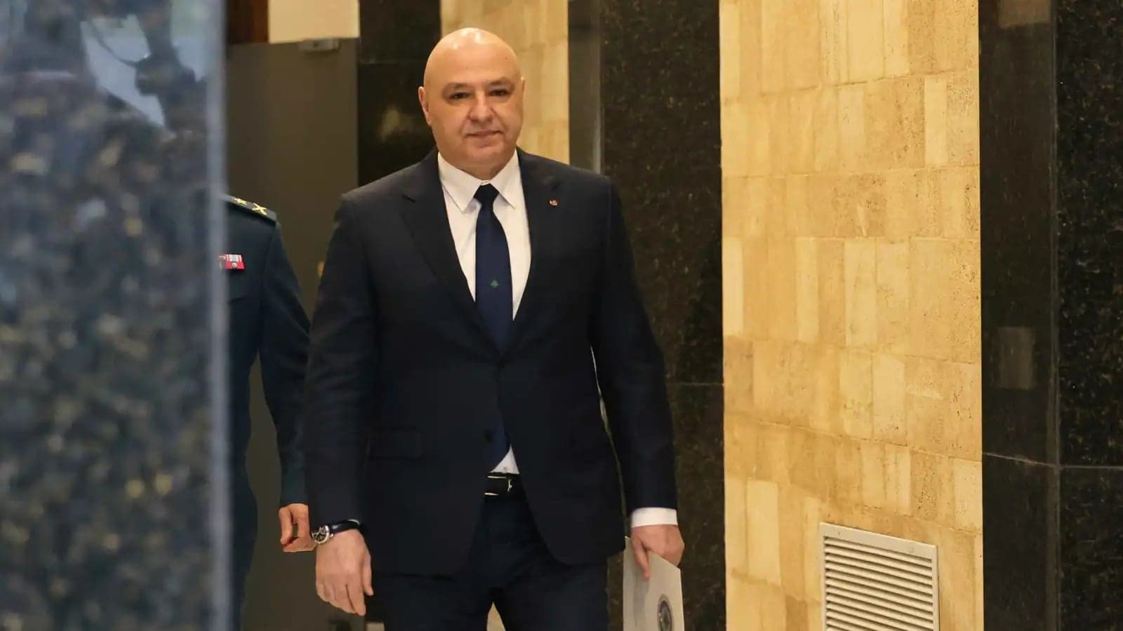 President Aoun heads to France for army support talks