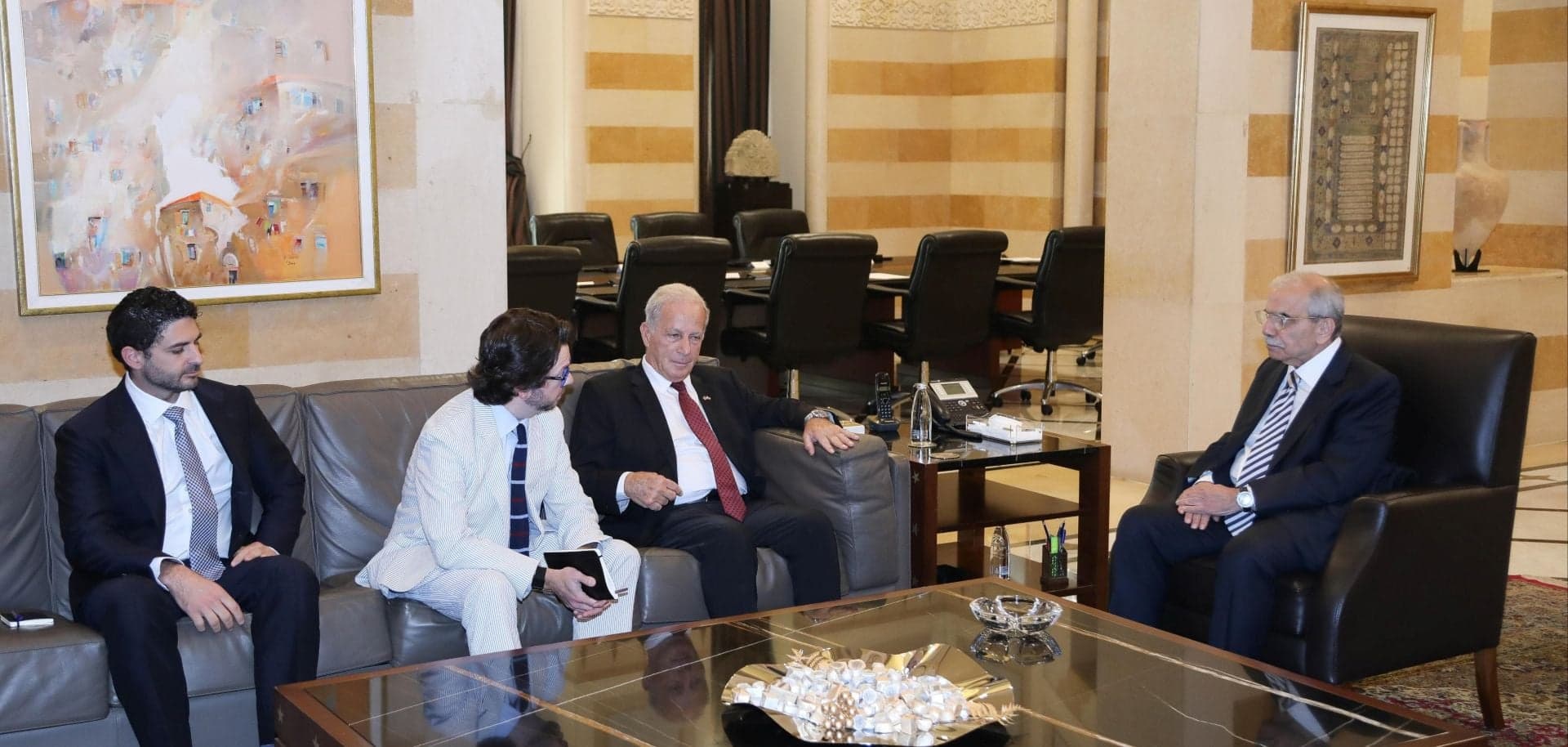 Israel aims for U.S. ambassador's support in talks