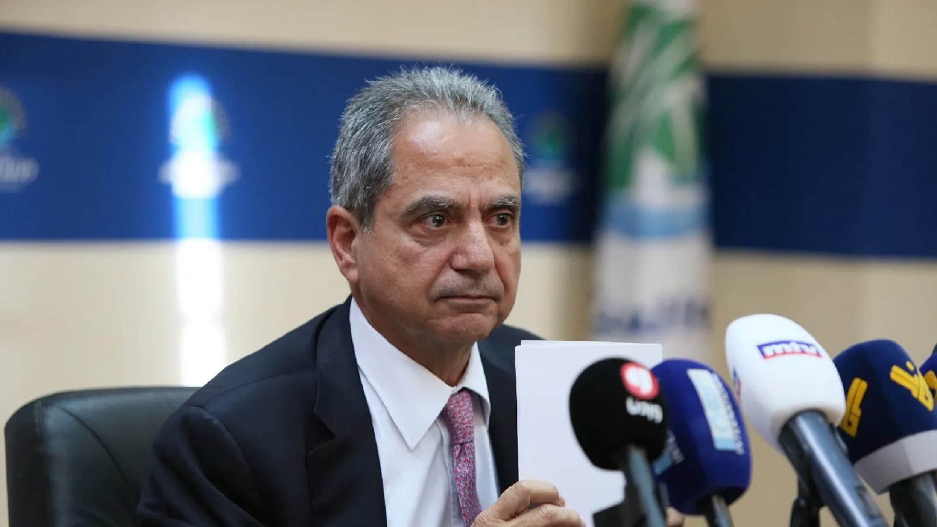 Energy Minister warns of blackout if bills unpaid
