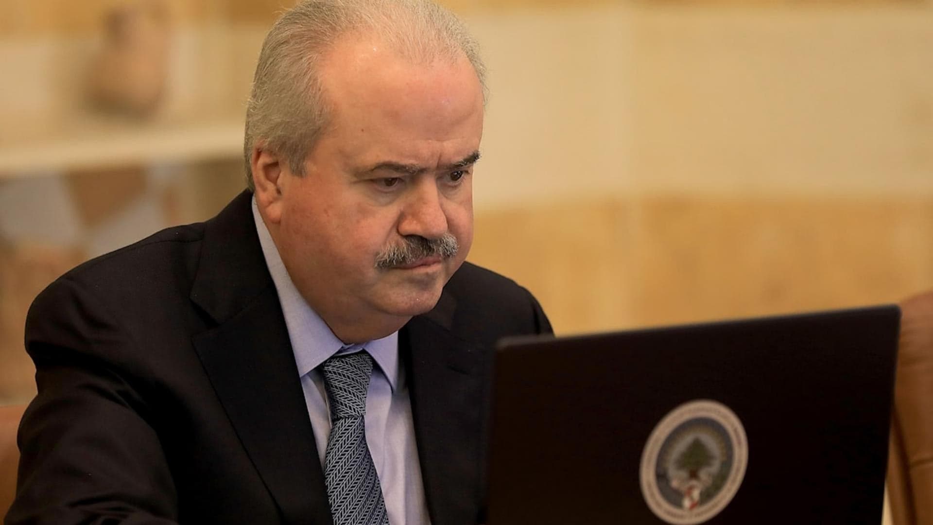 Finance Minister: Short-term fixes won't solve waste dump crisis or cut deficit