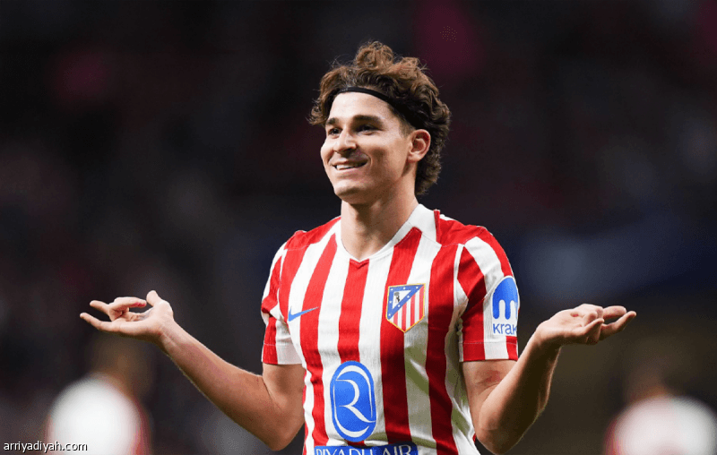 برشلونة يتابع سعيه لألفاريز