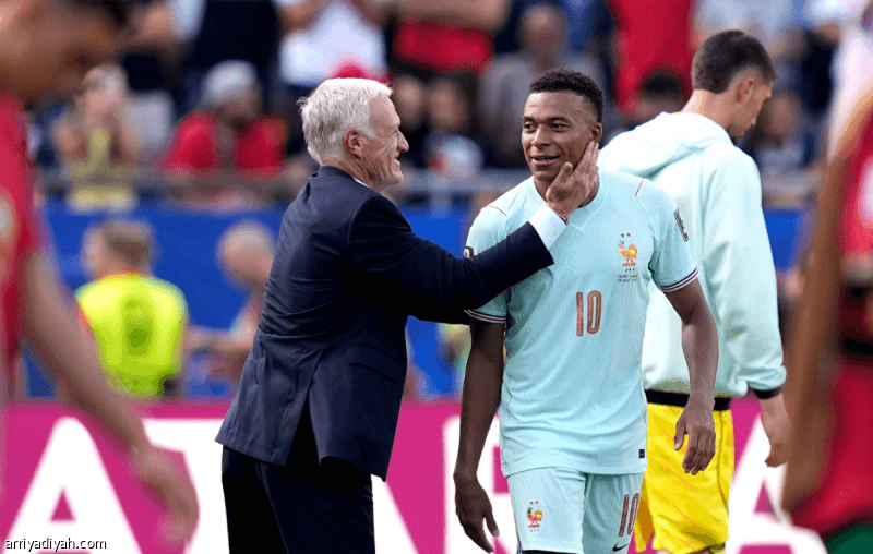 Mbappé Departs from Deschamps