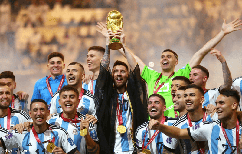 ميسي يودع الأرجنتين بعد عقدين