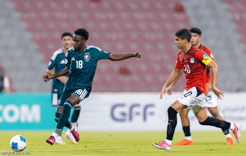 Green 16 drops Egypt's opener