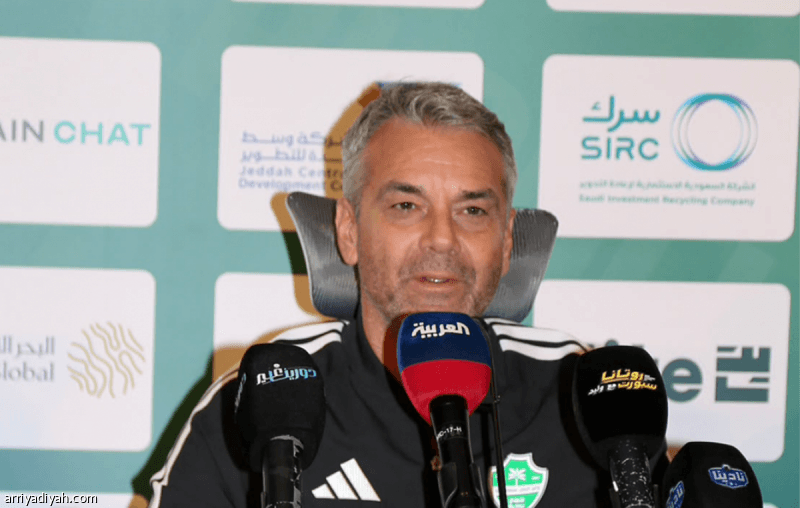 بوسيتش يرفض الحديث عن أرتيم ويثني على أتانجانا