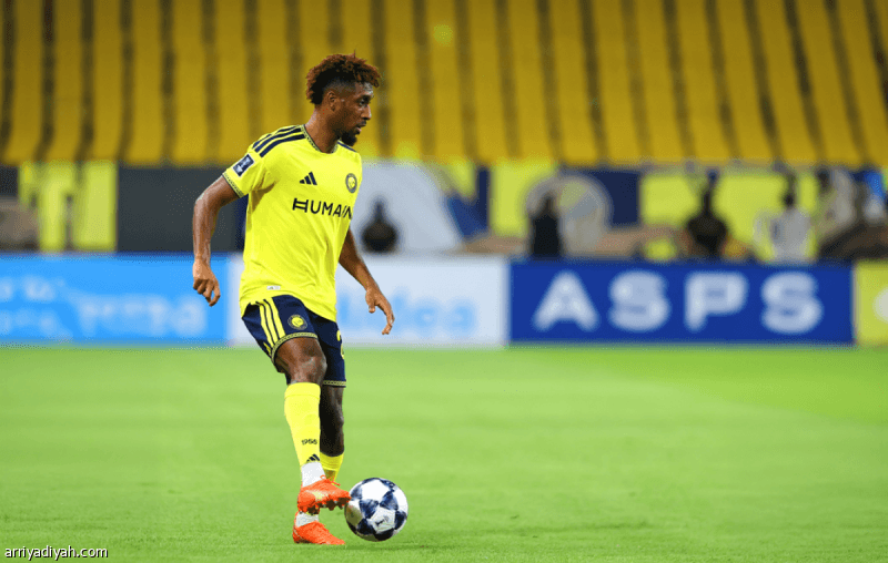 Al-Ghamdi's return delayed by knee pain