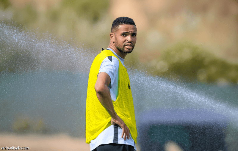 الاتحاد.. التعب يمنع 4