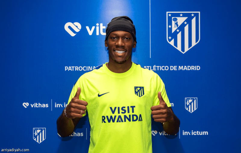 Atlético signs Canada's leading scorer