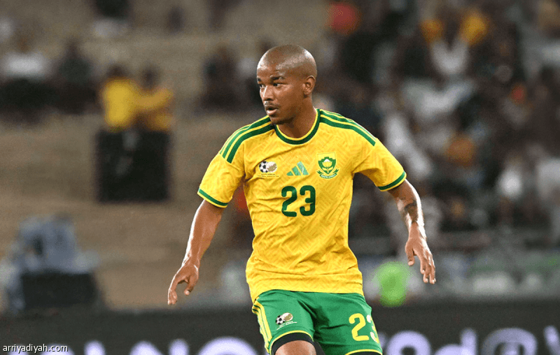 وفاة آدامز بعد وداع منتخب المونديال