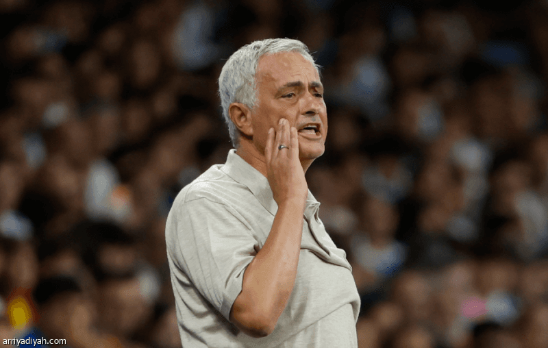 Mourinho avoids initial pitfalls after 16 years