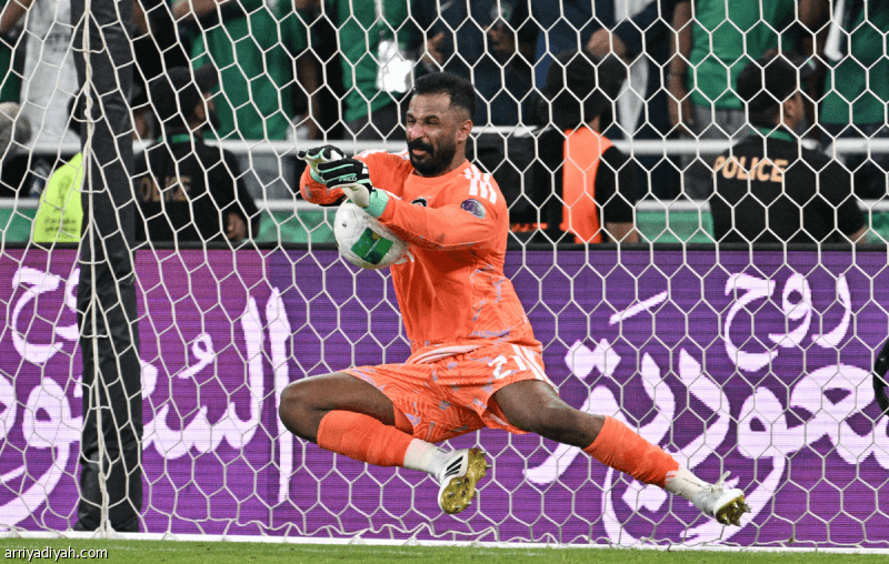 Al-Owais earns recognition with four clean sheets