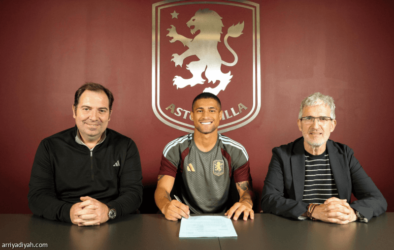 Gomes transferred to Aston Villa for 51M euros