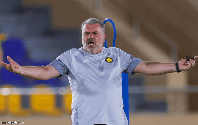 Al-Aqidi at clinic, Anch departing in three