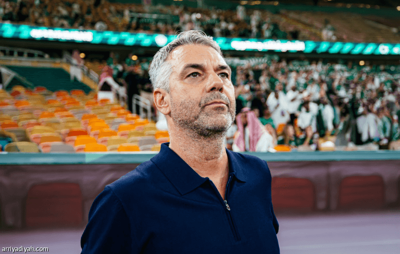 الهلال يواجه بدايات الأهلي الصعبة