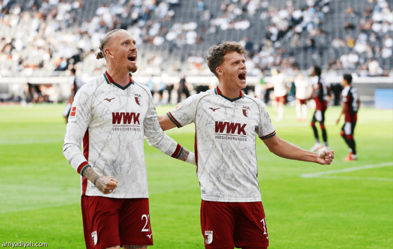 Augsburg Tops Bundesliga Standings