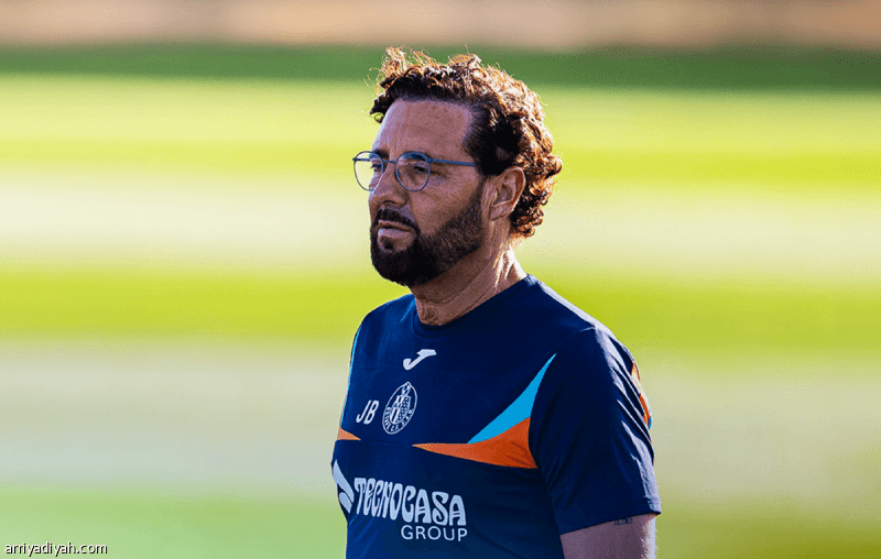 Spanish start sees miracle without heroes