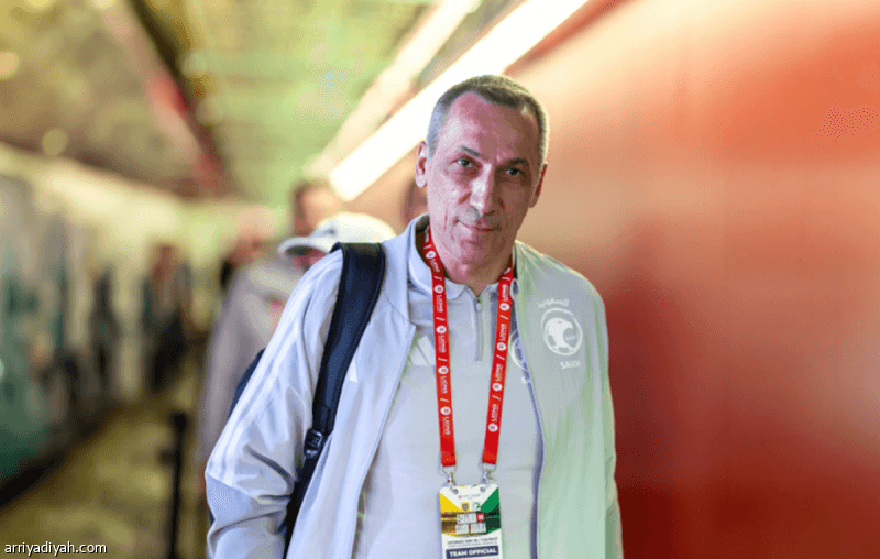 Donis Signs 8 New Players but excludes Salem and Saud