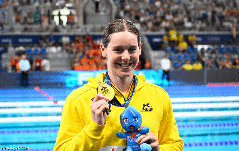 Boboović wins 200m freestyle
