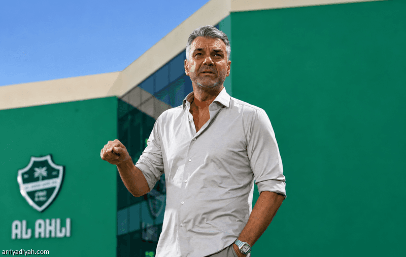 الأهلي يعتمد على نجوم النخبة