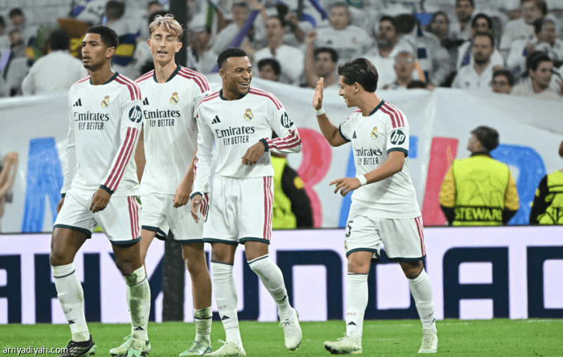 Real Madrid beats Leipzig 4-0 before clásico