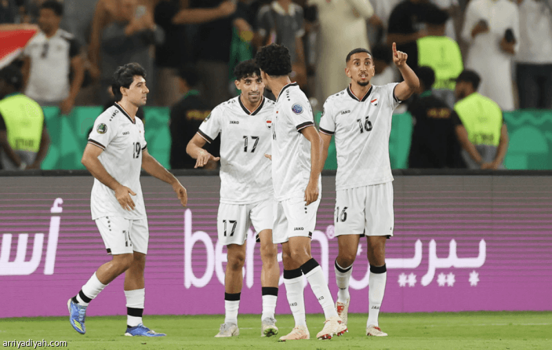 العراق يتخطى الكويت ويقترب من التأهل