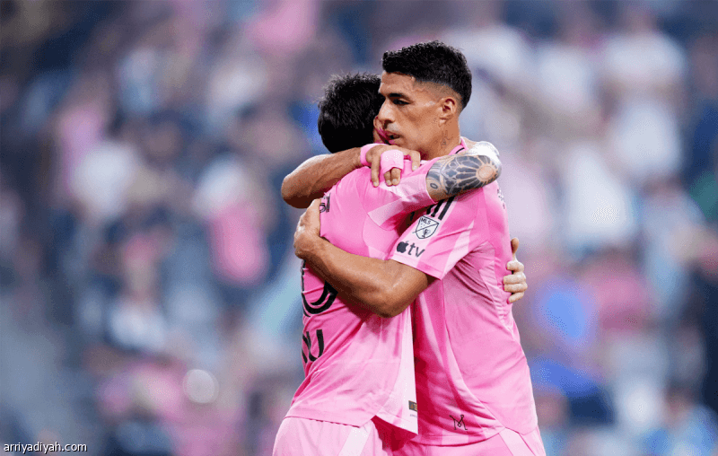 Messi and Suarez integrate with a third duo