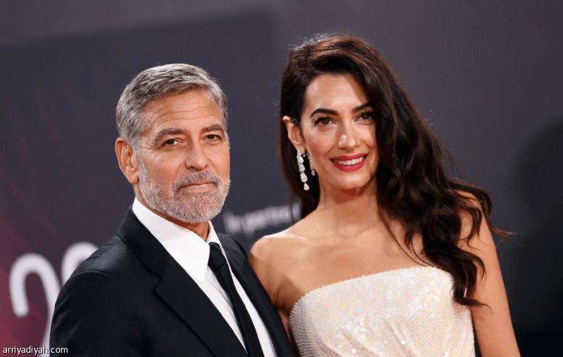 Klonni and Amal flee France