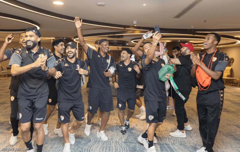 Oman advances, Iraq eliminated