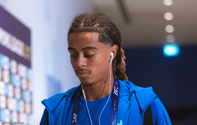 Boubari appears at Al Gharafa as Miti replaces Watkins