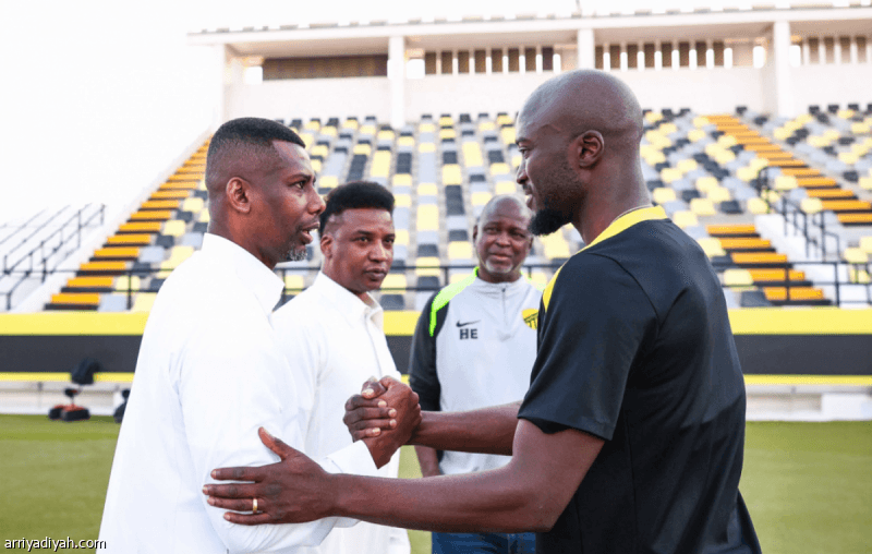 المنتشري يتولى إدارة الاتحاد