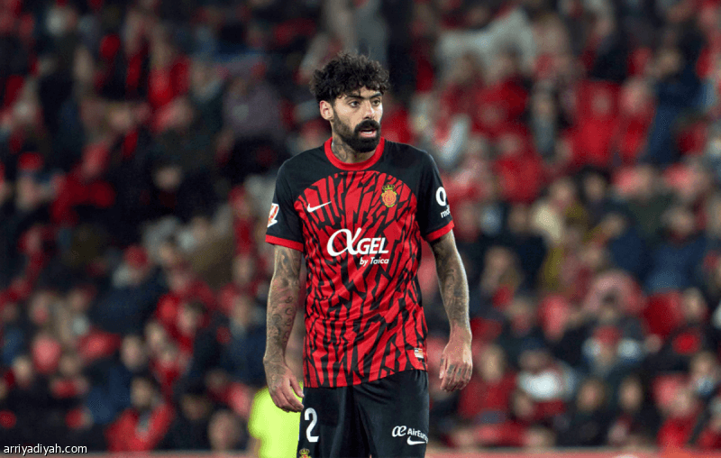 كوستا يرحل وينتقل إلى النصر