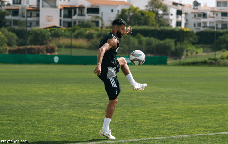 الأهلي يجهز أبوالشامات في لشبونة