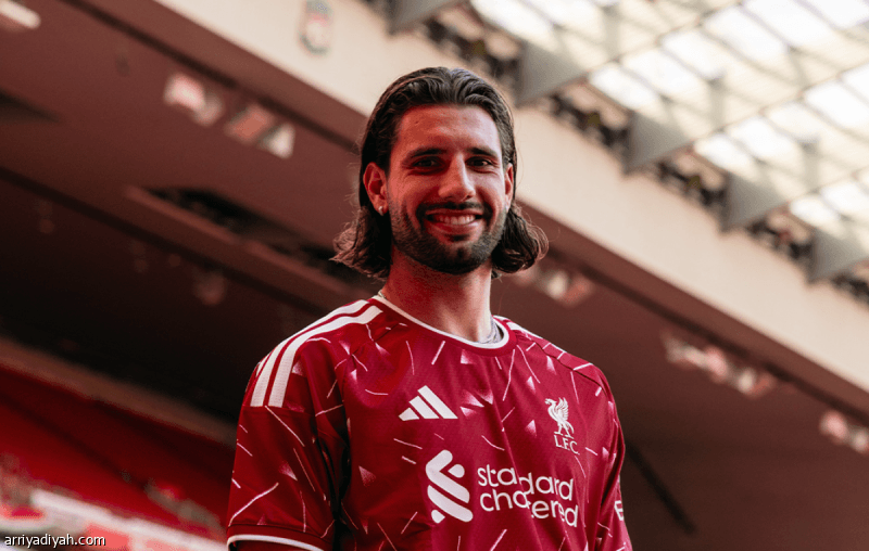 Subooslay dispels rumors of Liverpool transfer deal