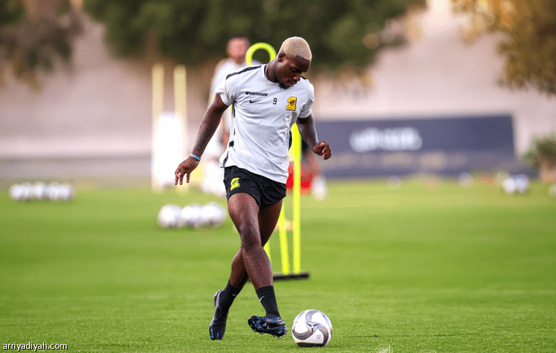 Al-Ittihad awaits Rios and Mokhtar