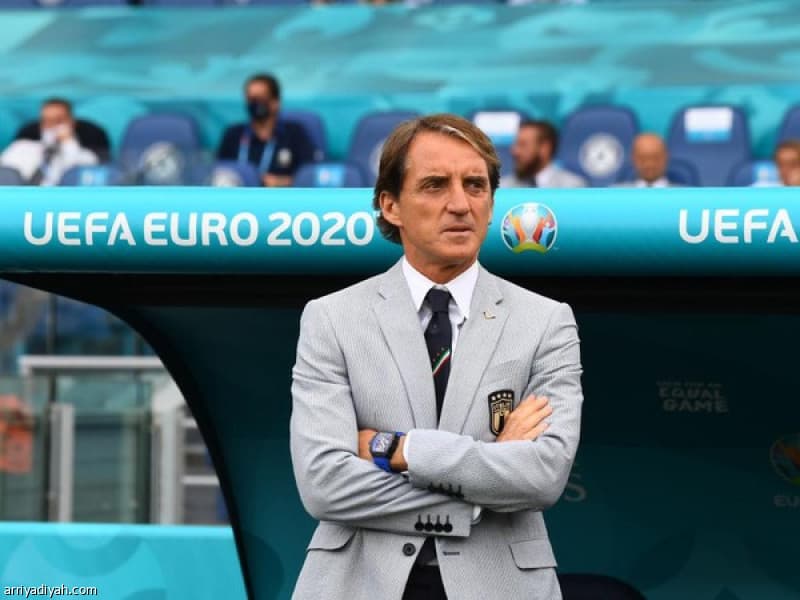 Manchini reclaims Italy coaching